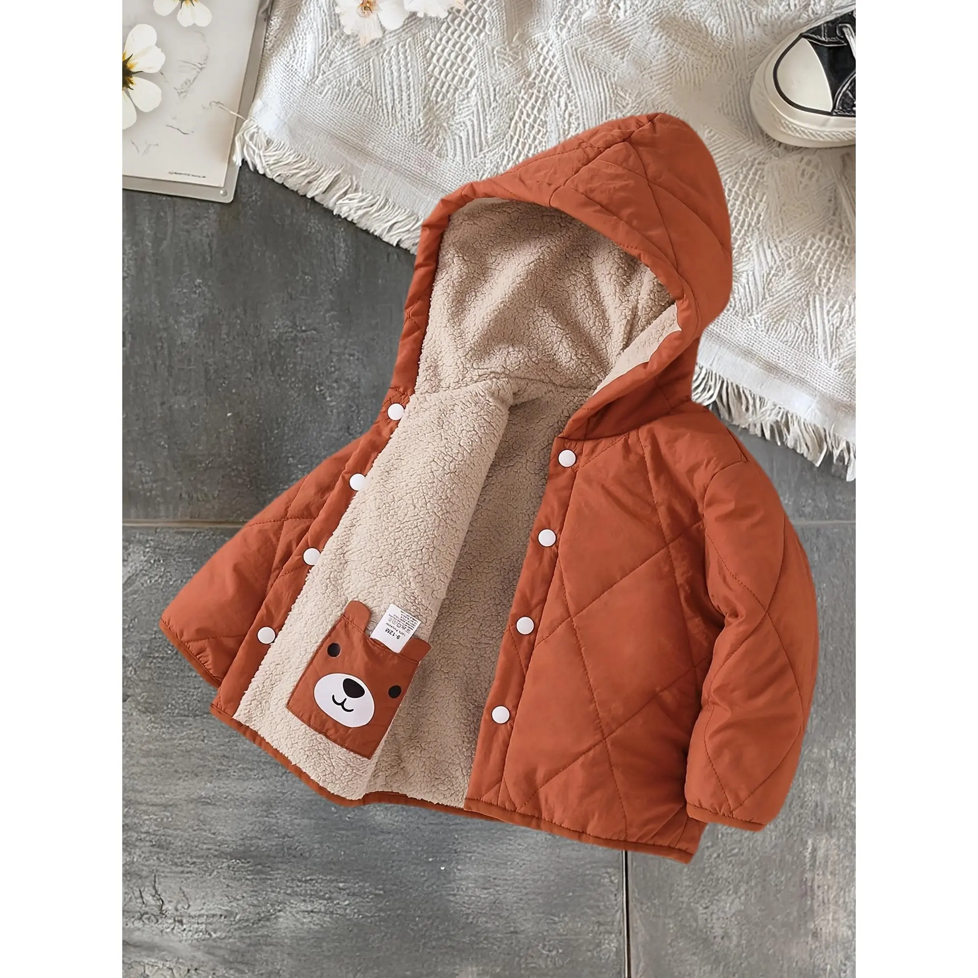 Single Unisex Baby Warm Jacket, Autumn Winter Hooded Fitted Regular Length Coat, Solid Color Diamond Quilted Bear Patch Pocket Button-Up Cardigan, Suitable for Daily Home Outdoor Park Play Winter Travel
