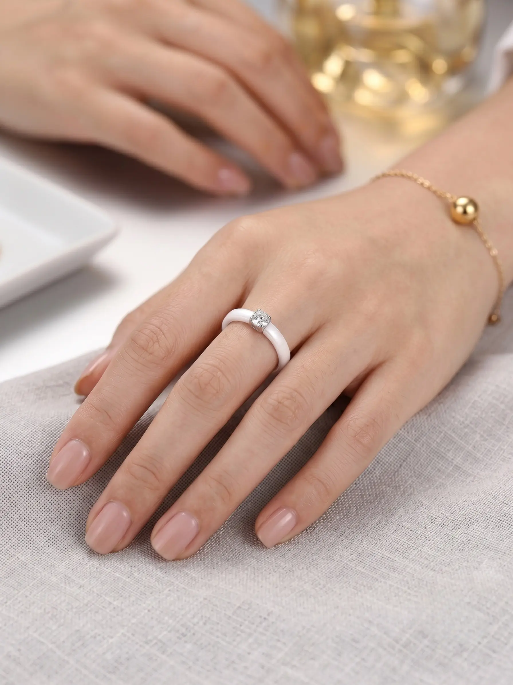 3mm Minimalist Ceramic 0.25ct Moissanite Ring Waterproof Anti-Scratch Promise Rings for Women (Black/White)