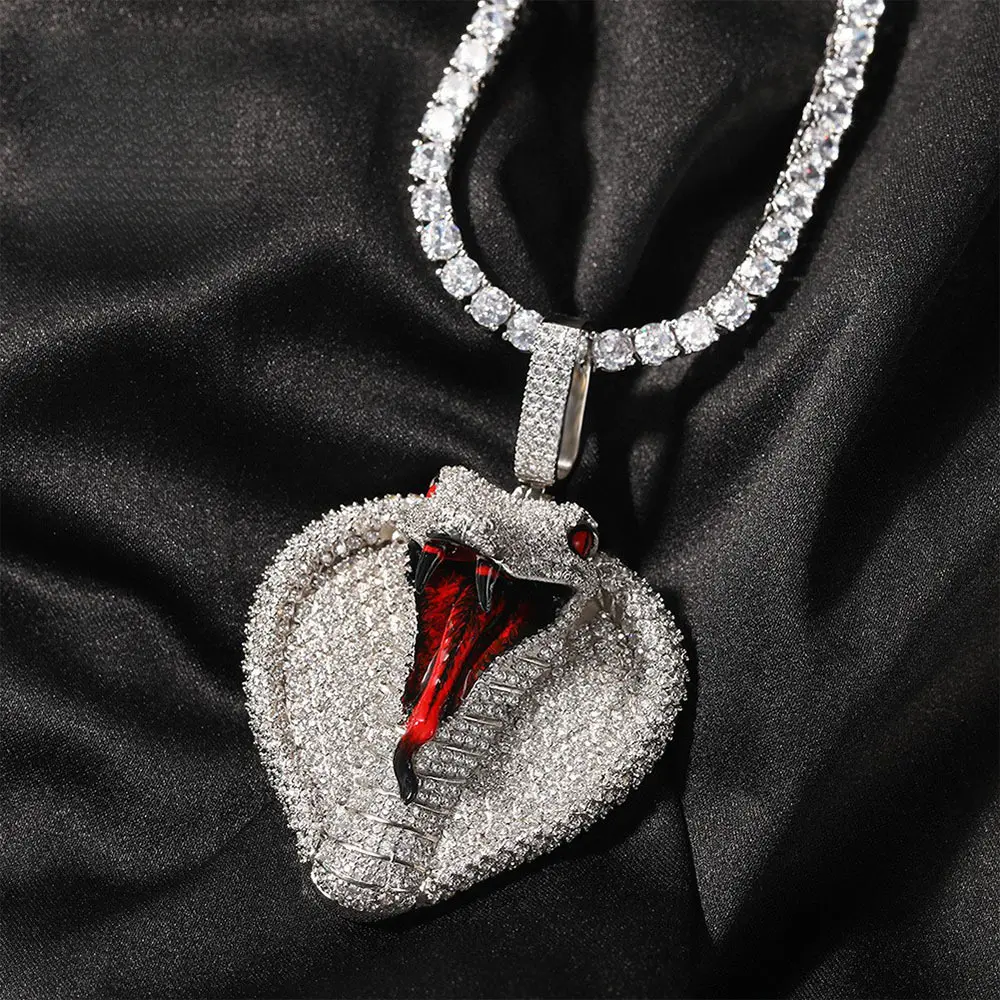 Loveden Cobra Hip-Hop Pendant Necklace, Copper Cubic Zirconia Inlaid Cartoon Snake Charm Necklace, Trendy Unisex Fashion Accessory for Men Women, Cool Street Jewelry Gifts for Women & Romantic Gifts for Her for Daily Club Birthday