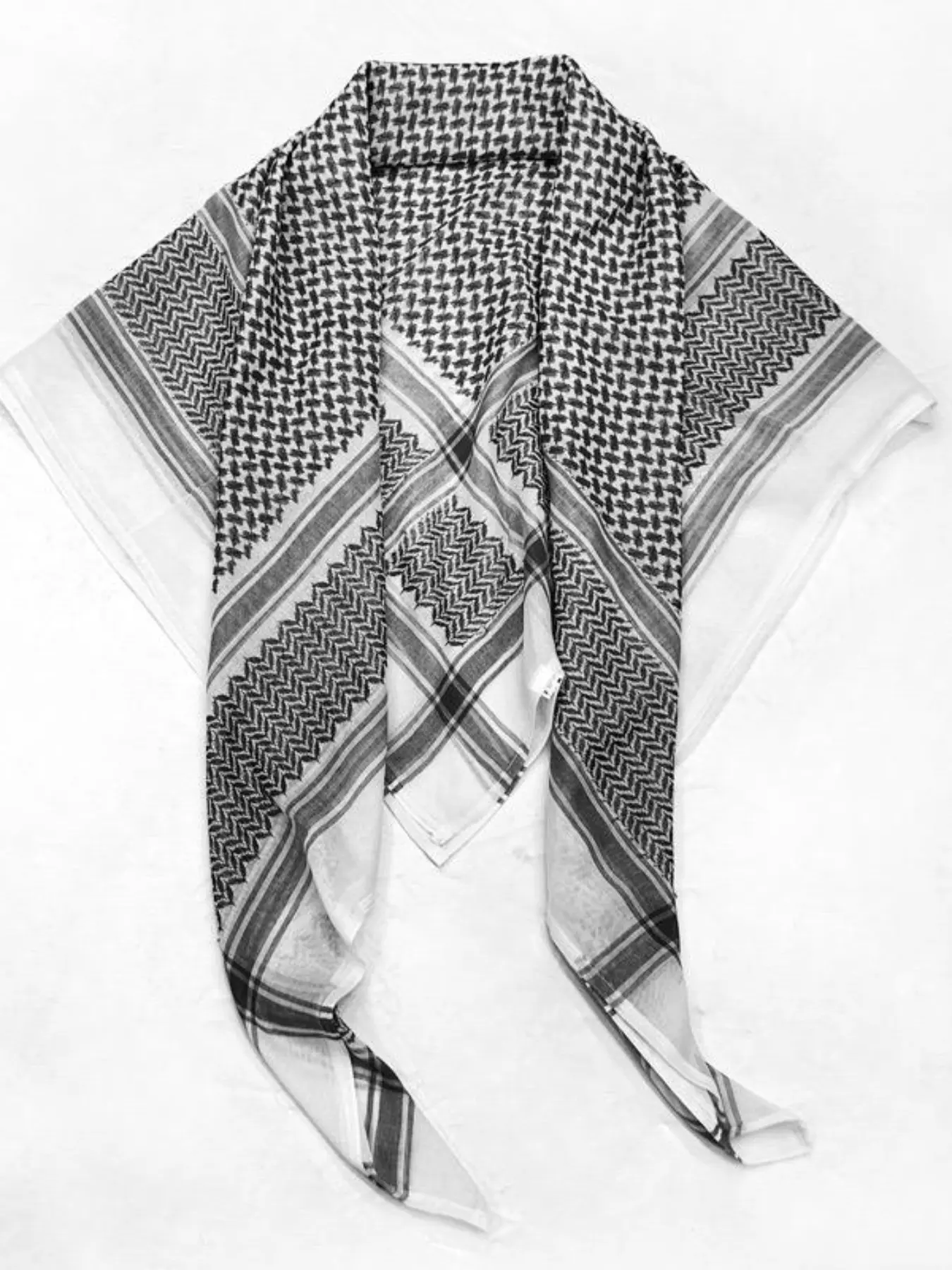 Tassel Gingham Comfort Scarf, Spring Summer Shawl, Soft Breathable Square Towel, Outdoor Casual Accessory, Men's Fashion Essential, Square Head Scarves