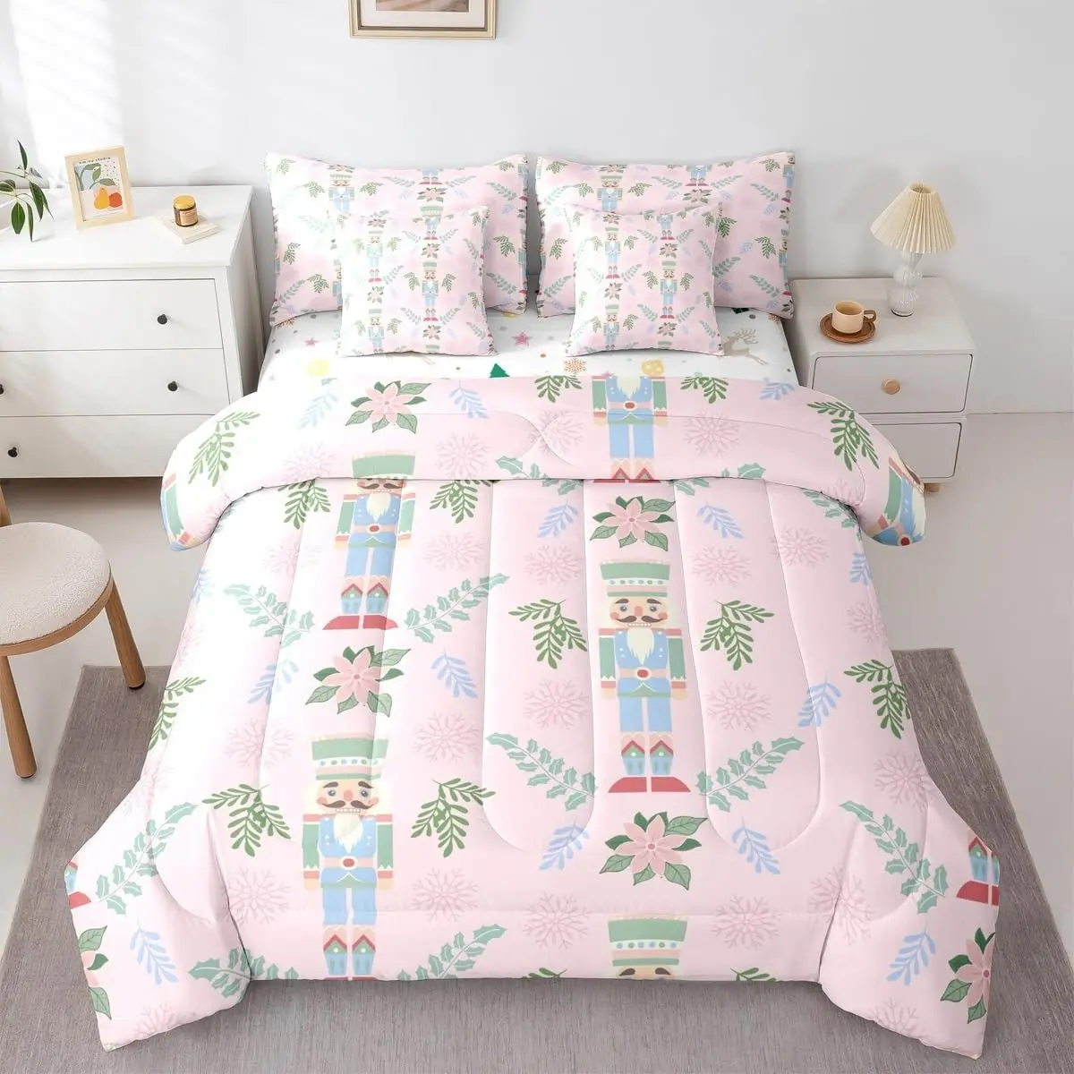 3pcs Christmas Nutcracker Full Size Set, Includes 1 Quilt + 2 Pillowcases, 200gsm Polyester Fiber Wadding, Holiday Bedroom Decor