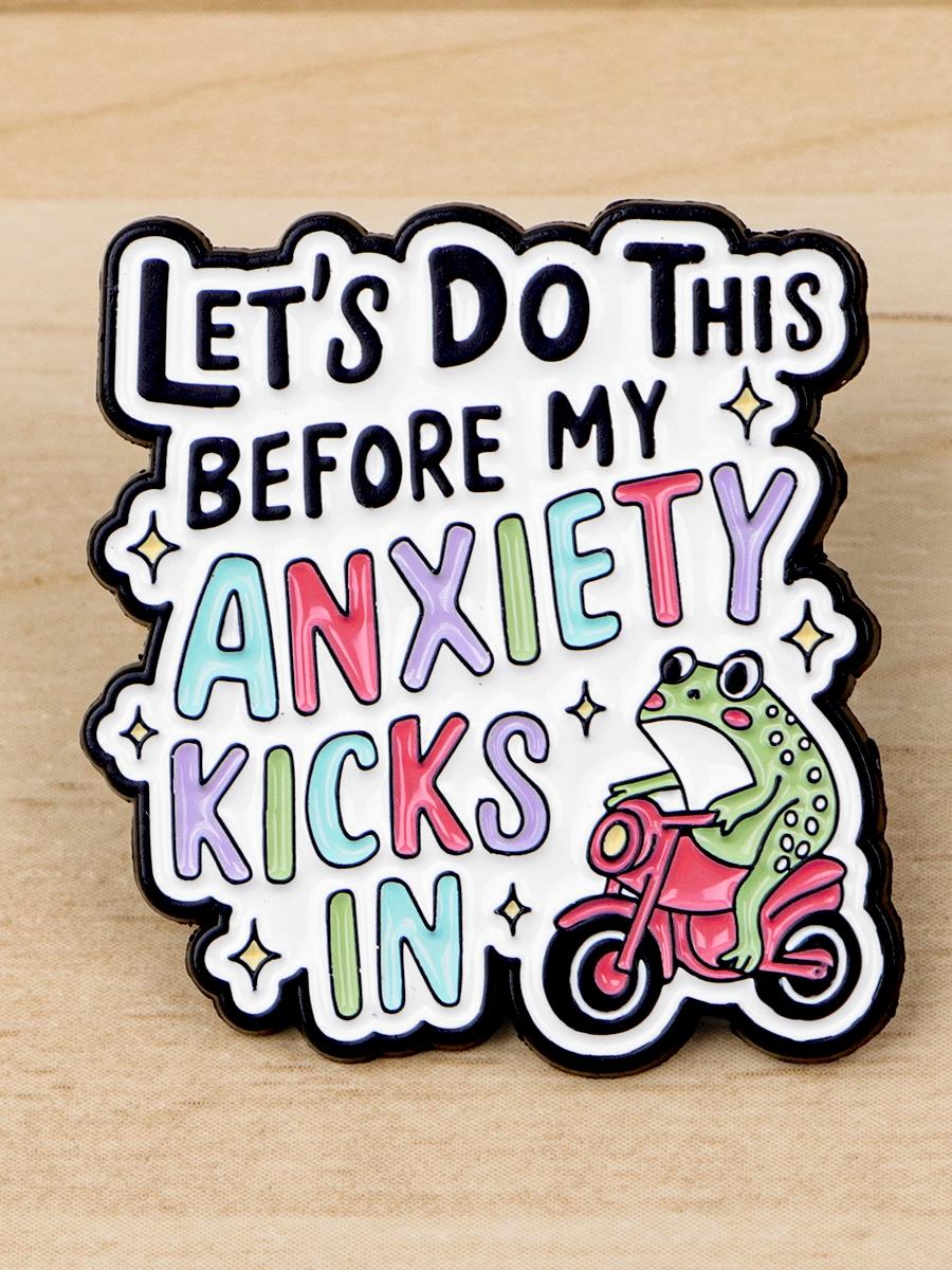 Rainbow Letter Badge Pin, Cute Frog Cartoon Design, Unique Backpack & Clothing Accessory, Fashion Jewelry Charm for All Seasons