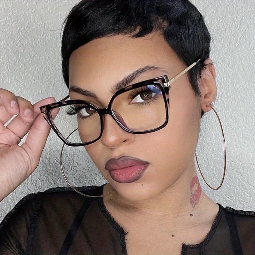 New Fashion TR90 Retro Women's Flat Frame Glasses Latest Trendy Square Decorative Eyeglasses