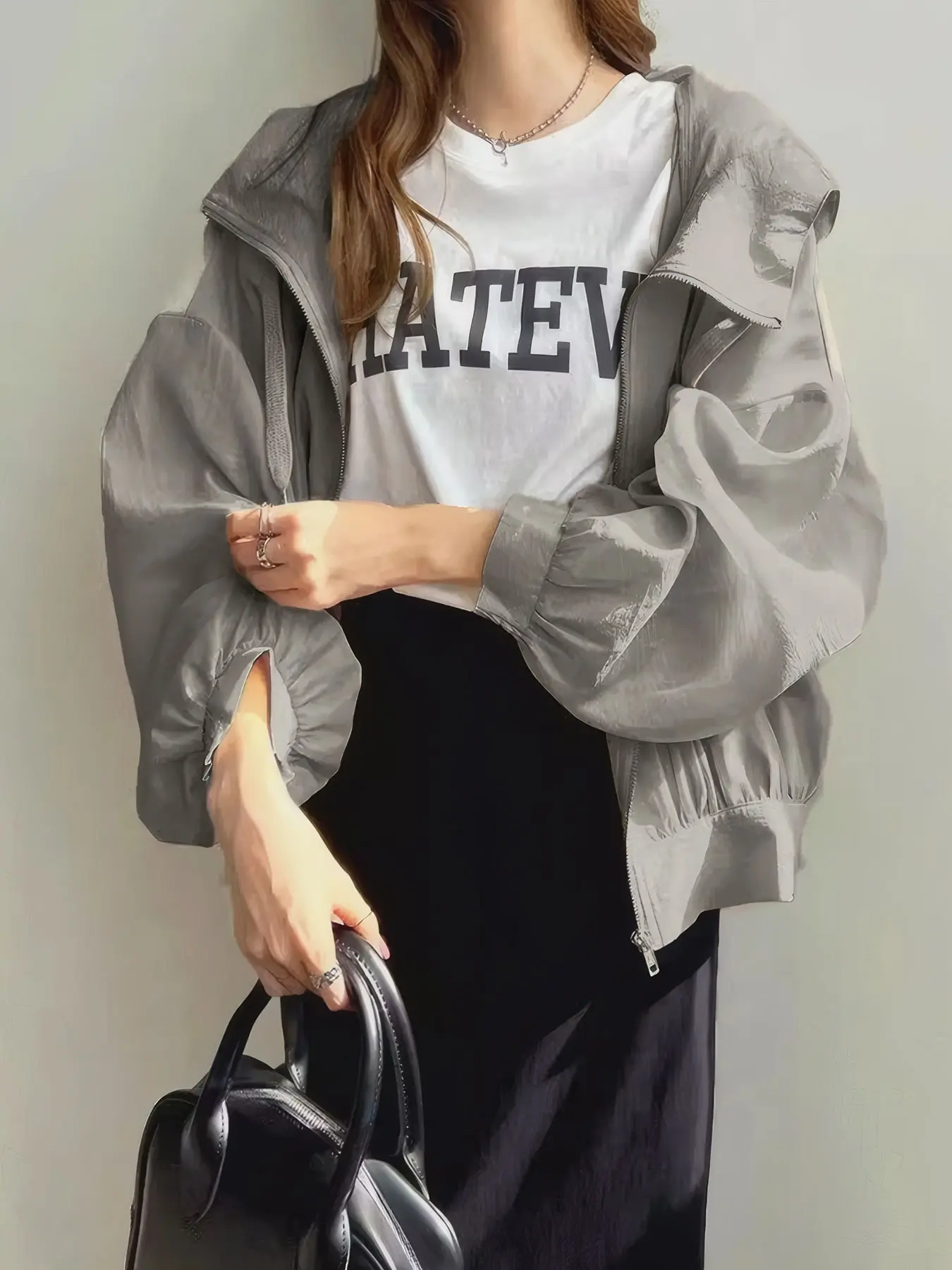Fashion Lightweight Hooded Sun Protection Clothing for Women, Summer UV Blocking Shirt, Stylish and Comfortable Outdoor Wear Jacket