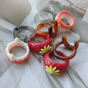 Sweet Strawberry Fruit Ring Hand Drawn Colorful U Shaped Tooth Design Jewelry Acrylic Plastic Knuckle Rings Accessories Gift
