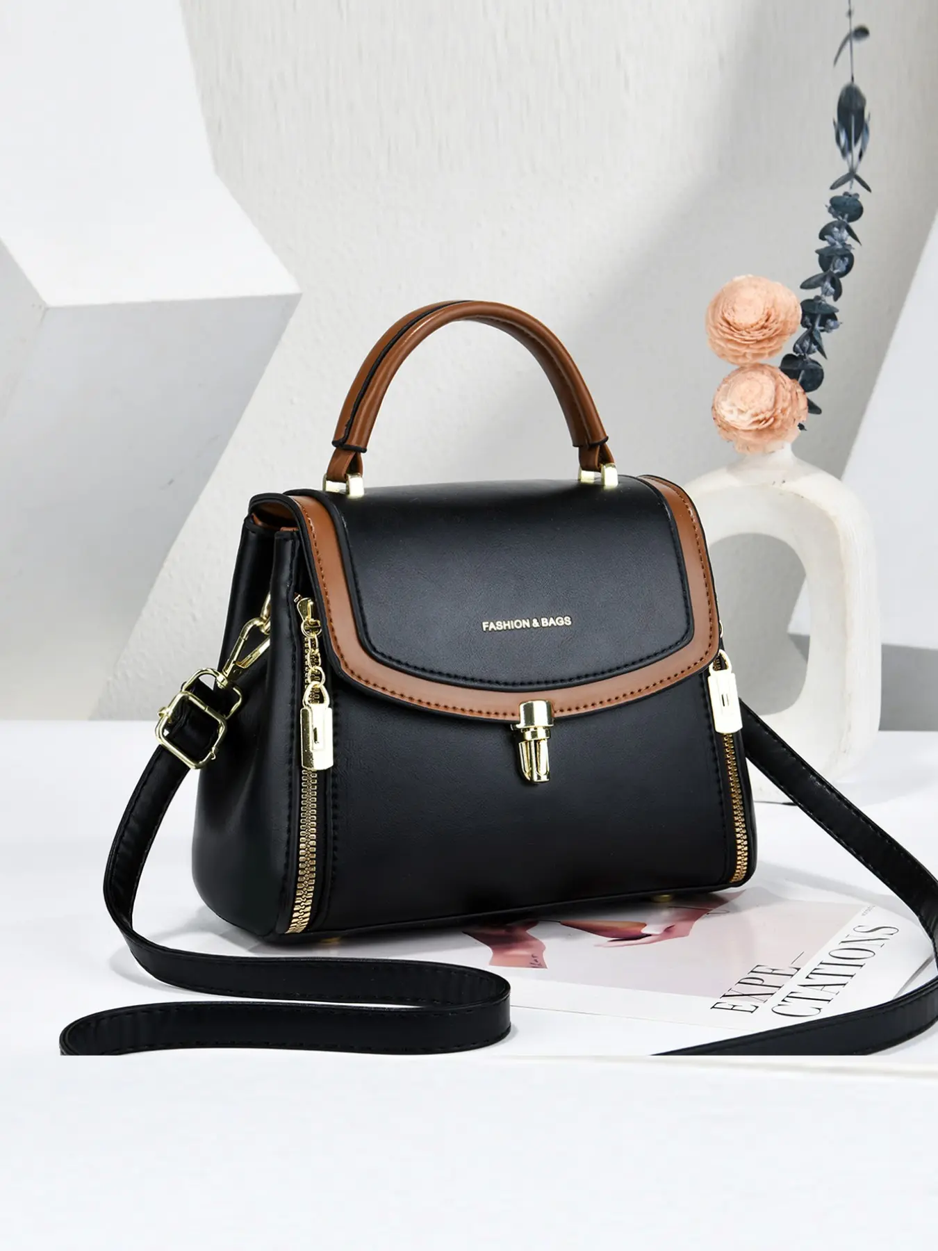 Fashion Retro Crossbody Handbag, Multi-Functional Large Capacity Adjustable Shoulder Bag, Stylish Design, New Fashion Women's Small Square Bag