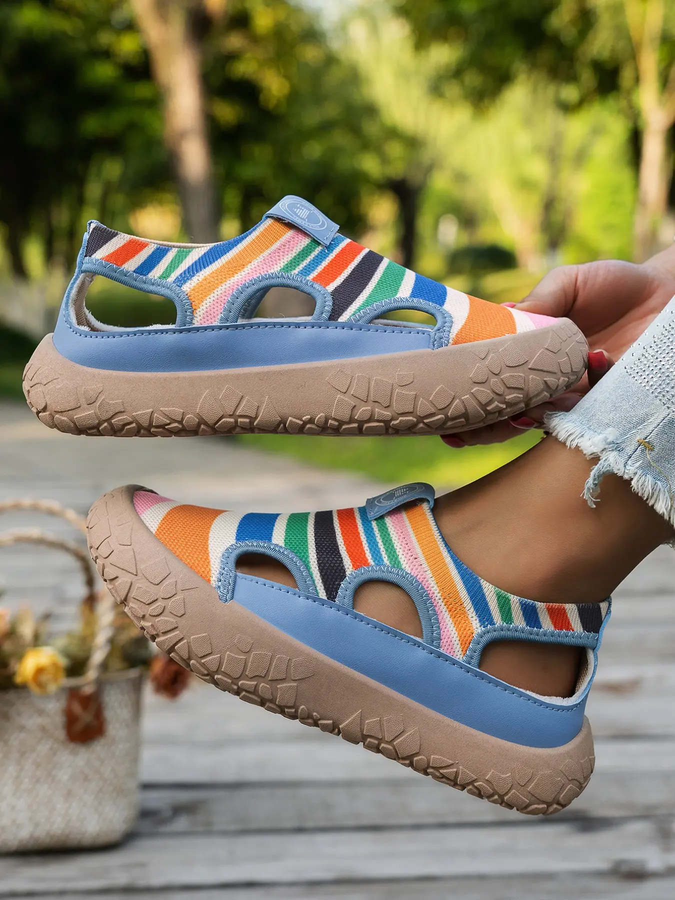 Multicolor Striped Hollow Out Flyknit Casual Women's Shoes, Anti-Slip Thick Sole Slip-On, Comfortable Walking Shoes for All Seasons