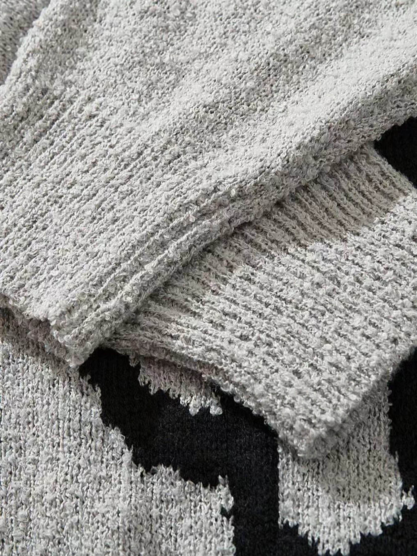 Autumn Winter New Cartoon Cat Pattern Long Sleeve Sweater Women's Small Design Retro Loose Knitted Shirt Lazy Style Round Neck Top