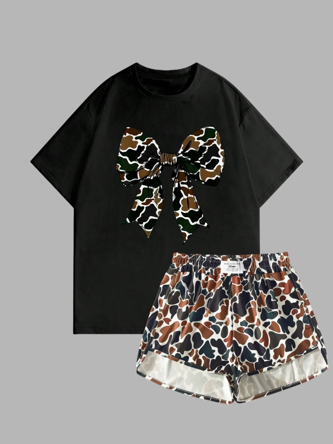 Women's Summer Camo Bow Camouflage Print T-Shirt and Shorts Set, Casual Loose-Fit Round Neck Short Sleeve Top, Streetwear Home Wear
