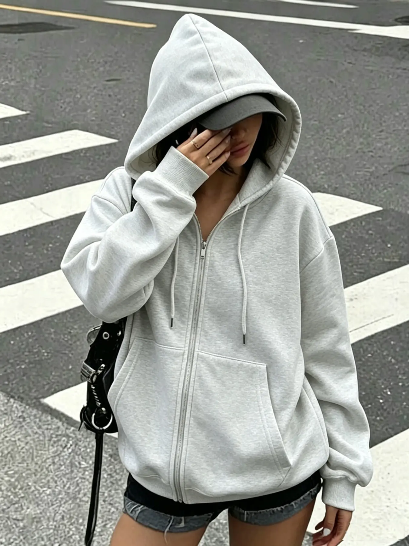Women's Plain Basic Zipper Hooded Jacket, Loose-Fit Oversized Baggy Long Sleeve Sweatshirt, Casual Everyday Street Style, Fall & Winter Fashion, All-Over Print Design