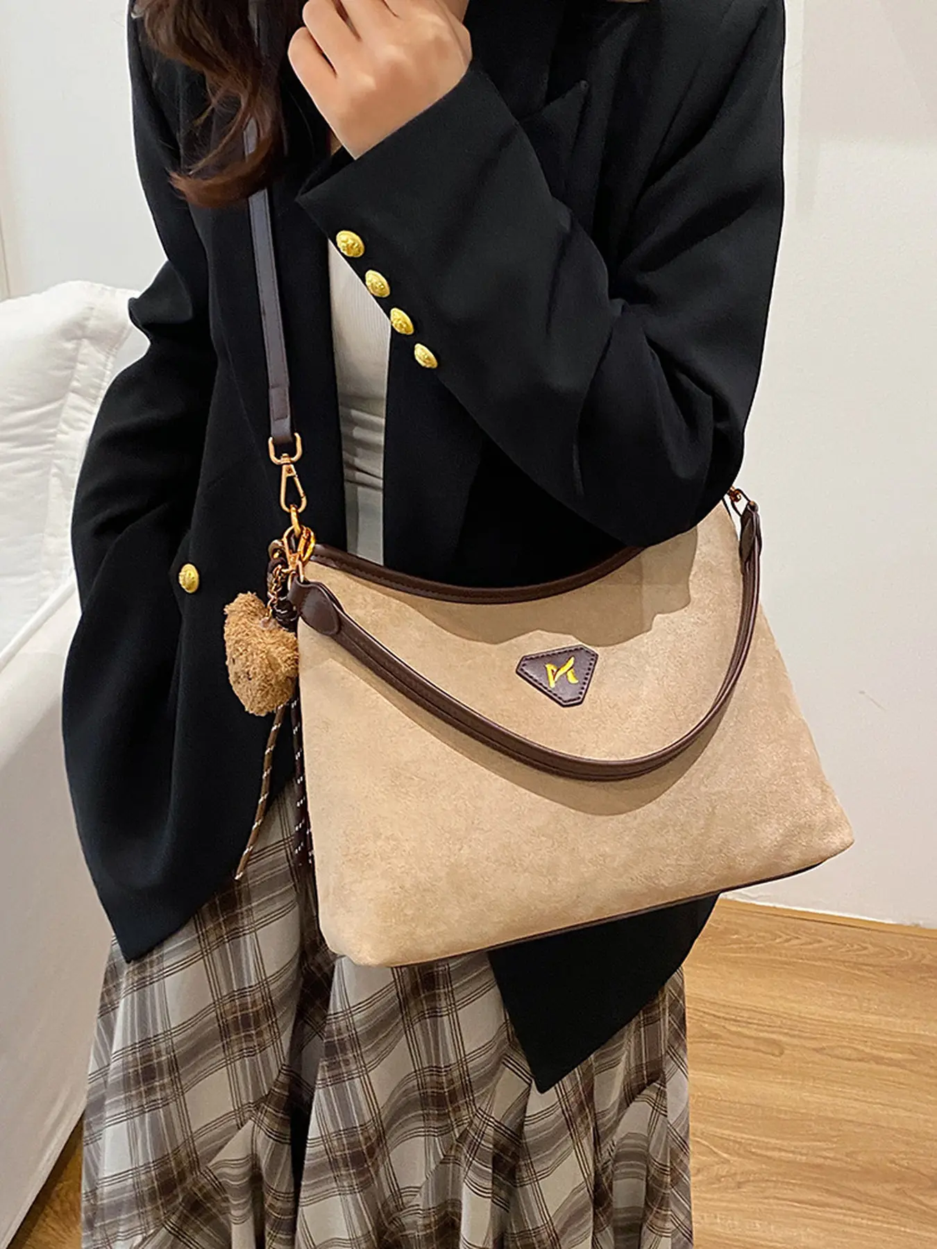 Large-capacity women's bag 2026 new model for commuting and casual use, single-shoulder crossbody tote bag, multifunctional backpack for classes
