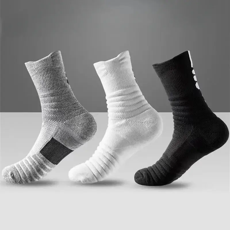 3/6 Pairs Athletic Socks for Men, Cushioned Crew Sports Socks with Arch Support, Breathable Performance Socks for Basketball, Running, Gym, Training, Walking, Hiking, Fitness, Sneakers, Workout, Daily Wear, Team Sports and Outdoor Activities Set