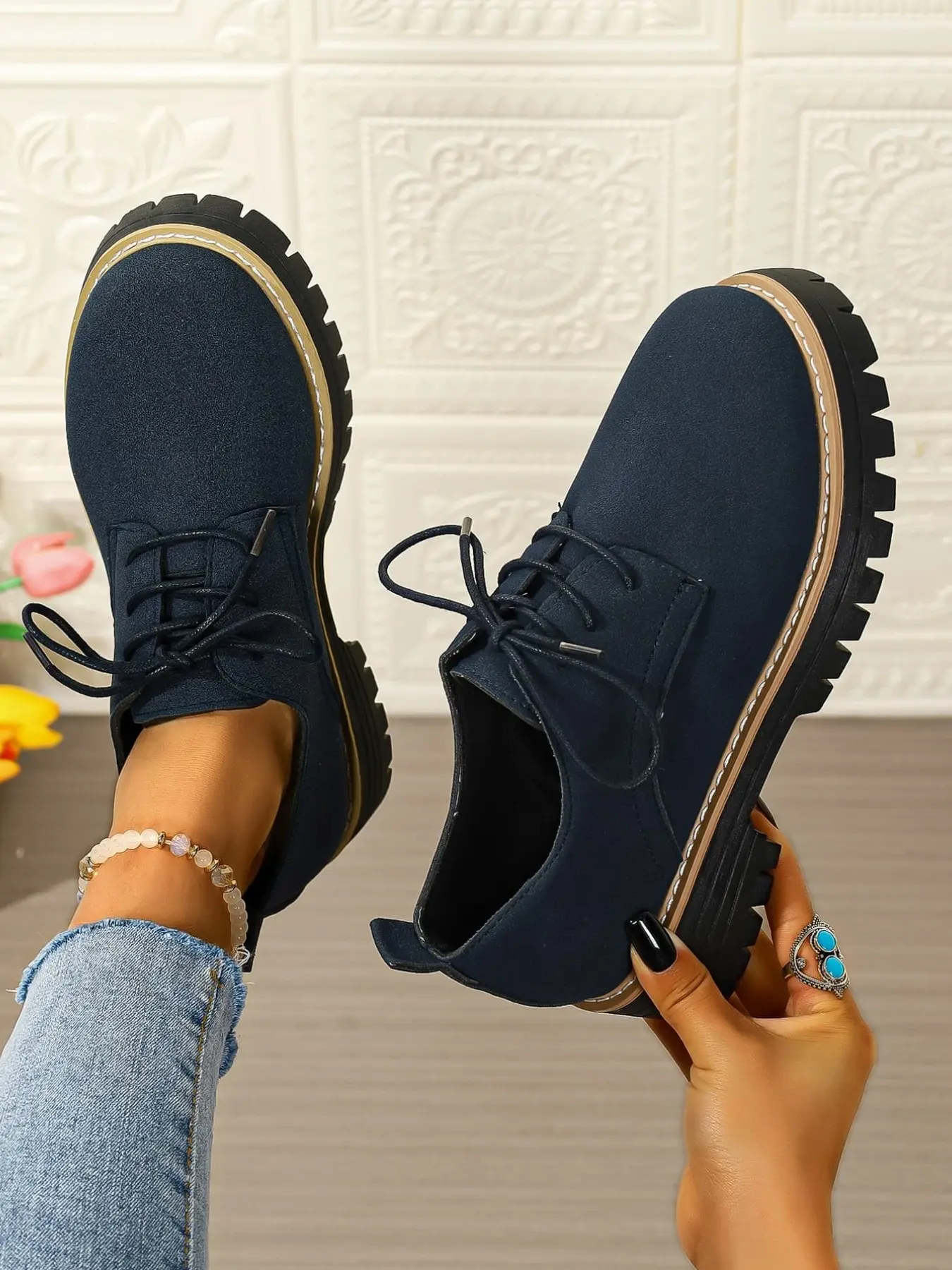 Classic Contrast Stitch Platform Oxford Shoes For Women, Mild Elevate Lace Up Flats, Multi Wide Size Options Wide Feet Cushion Insole Walking Commute All Match Casual Footwear, Office Commuting Shoes, Business Casual Oxfords