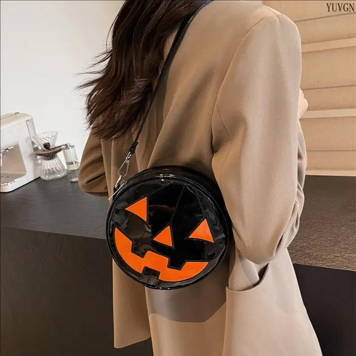 Round Shape Halloween Jack-o'-lantern Crossbody Bag with Pumpkin Face Patches, Mini Zipper Gym Shoulder Purse for Holiday Costume Party