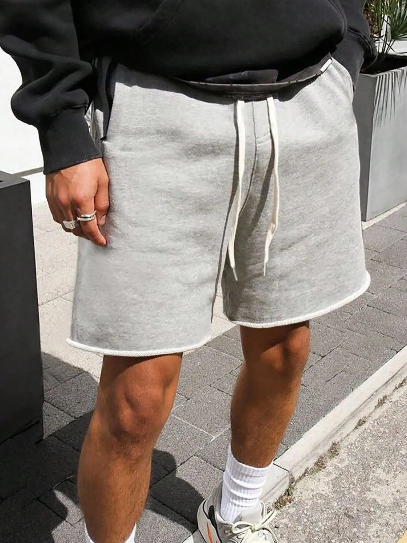 Men's Plus Size Waistband Sport Athleisure Gym Shorts, Casual Street Style Loose Fit Drawstring Five-Inch Pants, Comfortable and Stylish