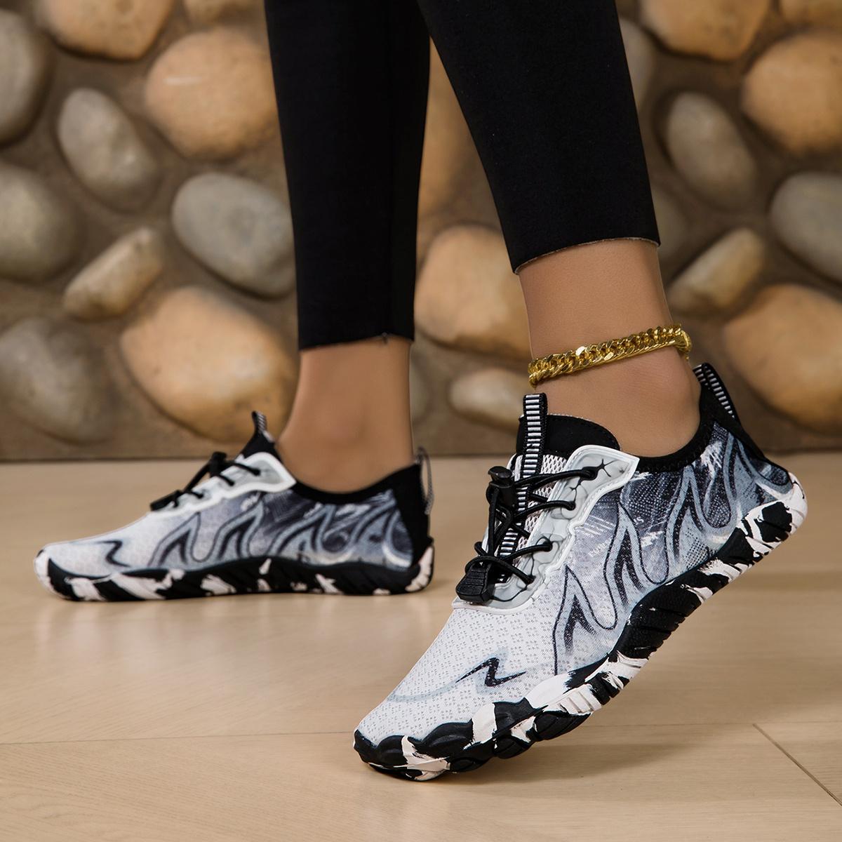 Women's Quick-Dry Water Shoes - Non-slip, Lightweight and Breathable Barefoot Shoes, Fitness Yoga Shoes, Multifunctional Training Shoes Vibrant Pink, Purple Stripes, Black Stripes Design for Swimming, Surfing, Yoga and Summer Outdoor Activities,