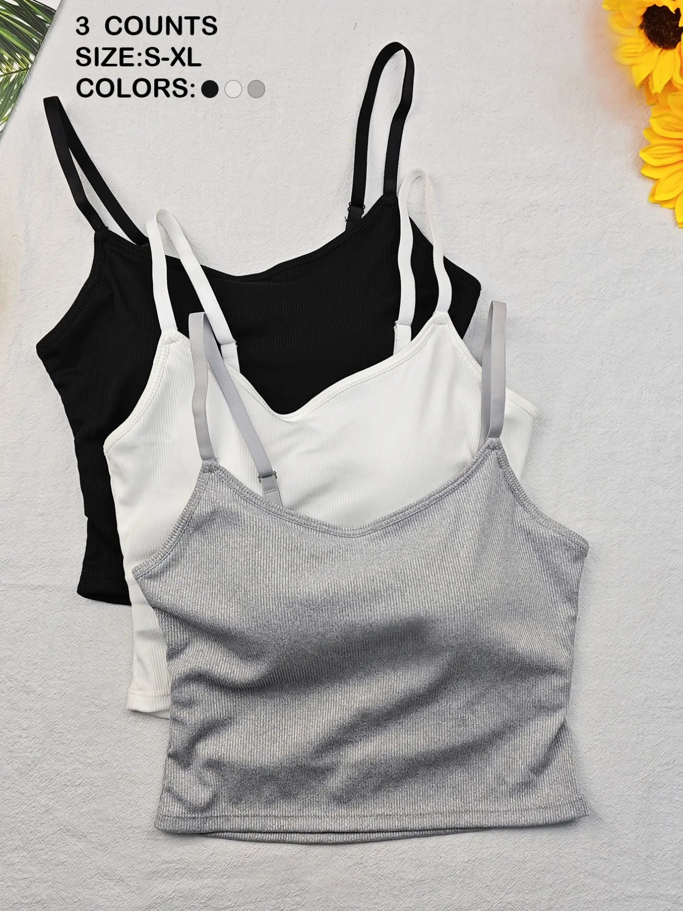 3-Pack Women's Spaghetti Strap Tank Tops with Pads, Solid Color Design, Casual, Comfortable & Versatile, Ideal for Daily Wear, Perfect for Layering
