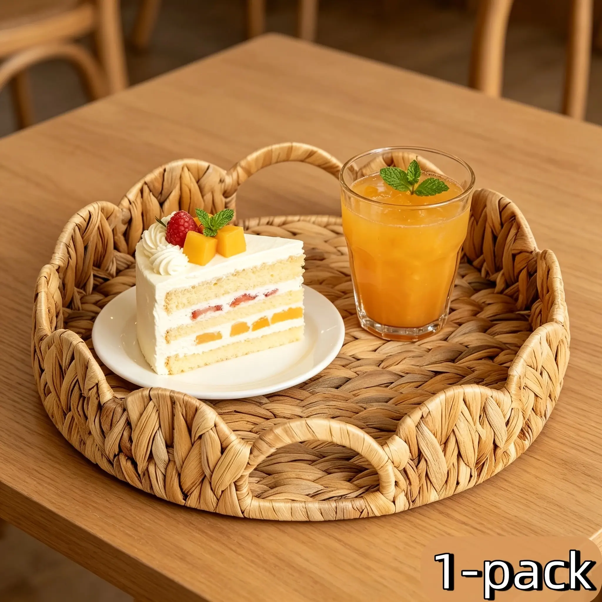 Scalloped Tray, Round Basket Tray Wicker Rattan Serving Tray with Handles, Scallop Basket Table Décor Trays, Water Hyacinth Round Rattan Tray for Ottoman Decorative and Organizer Trays, Shelf Baskets