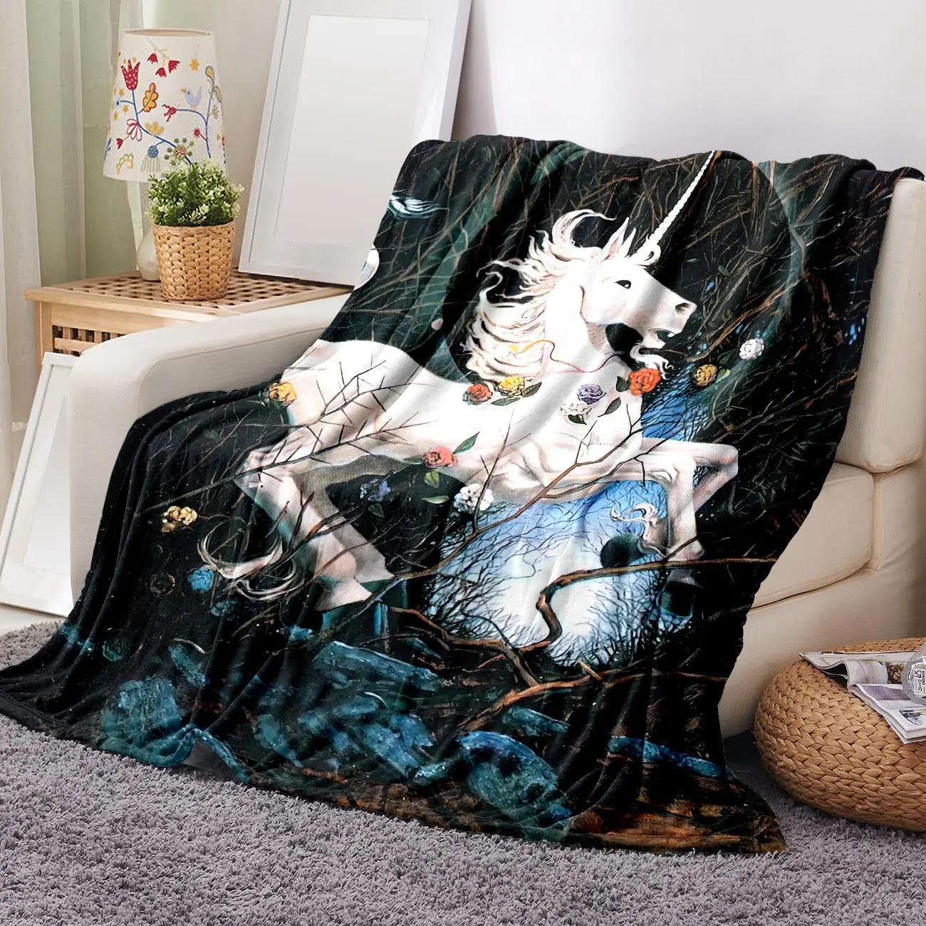 Unicorn Pattern Flannel Blanket, 1 Count - soft, warm throw blanket with storage bag; soft, comfortable blanket; accessory blanket for air‑conditioned rooms; warm nap blanket for home office