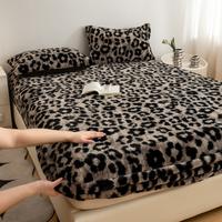 Leopard print - grey