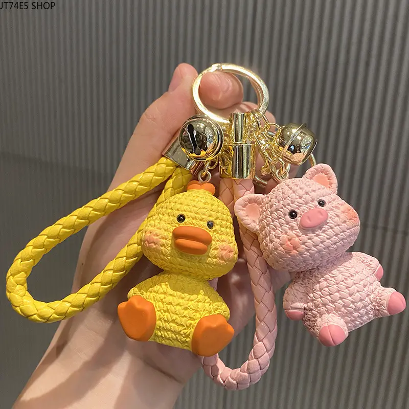 Keychain Set, Cute Cartoon Duck & Bear Pendants, Unisex Resin & Wool Matching Set for Bags and Daily Carry, Smooth, Companion