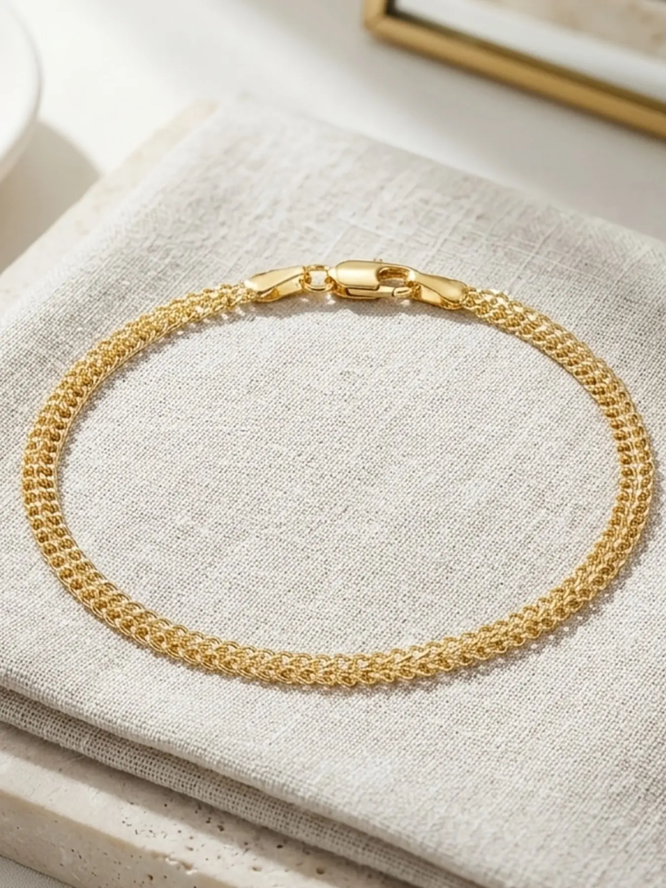 Double Layer Cuban Chain Bracelet, Women's Fashion Jewelry, Minimalist Design, Stackable, Perfect Gift for Daily Wear, Parties, Holidays