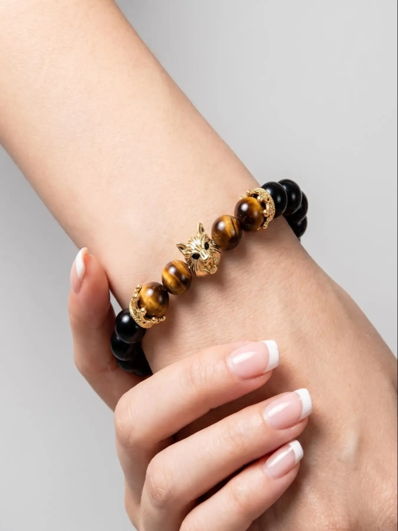 Wolf Head Bracelet for Men/women, Bold Agate Bead Chain, Tiger Eye Vintage Beads, Elastic Rope Design, Fits Most Wrist Sizes