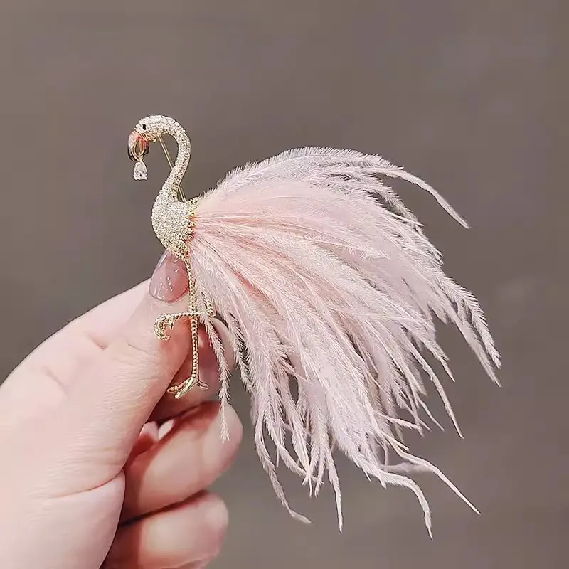 Premium Feather Flamingo Brooch Women's Exquisite High-end Brooch Temperament Pin Personalized Suit Coat with Accessories