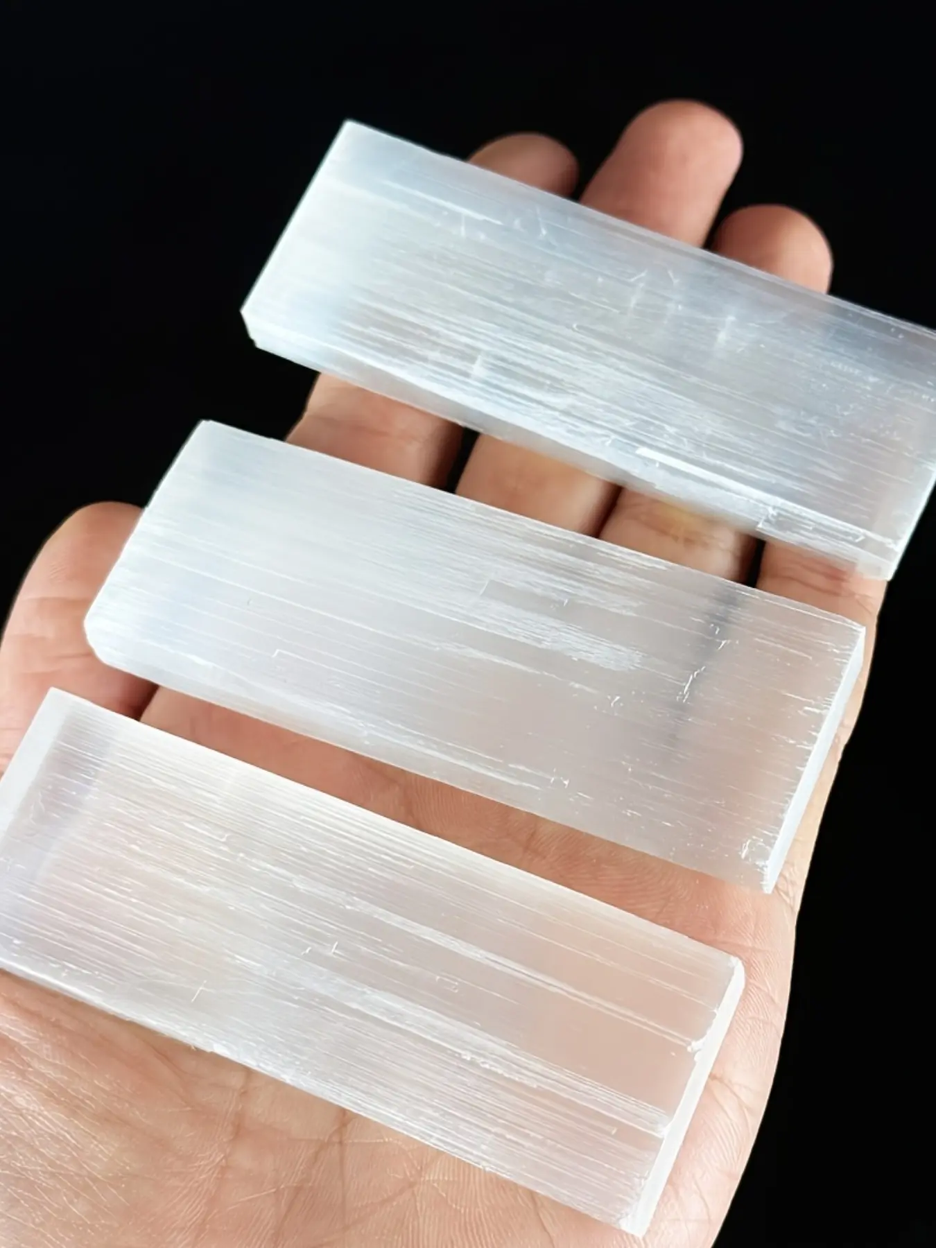 1pc 8cm Natural Selenite Demagnetization Plate, Selenite Indoor Decoration Gift, Selenite Craftwork for Home Decor