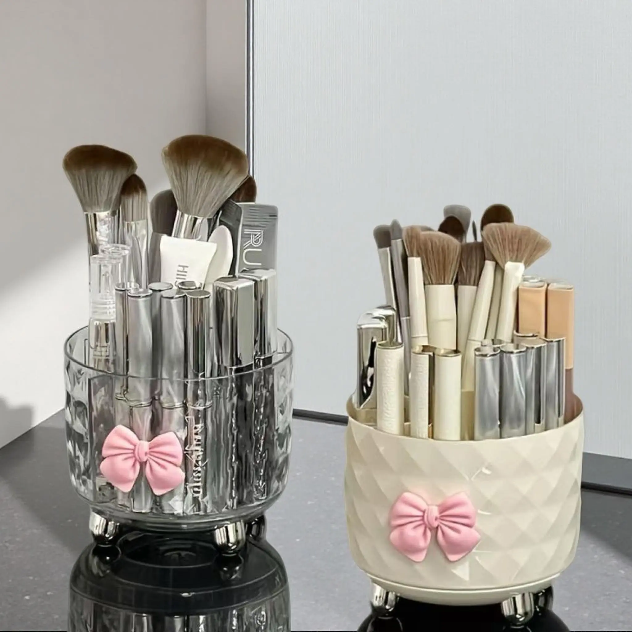 Multifunctional Rotating Makeup Organizer, No Lid Rotary Bedroom Vanity Box, Ideal for Lipstick, Brushes, Accessories, Perfect Gift