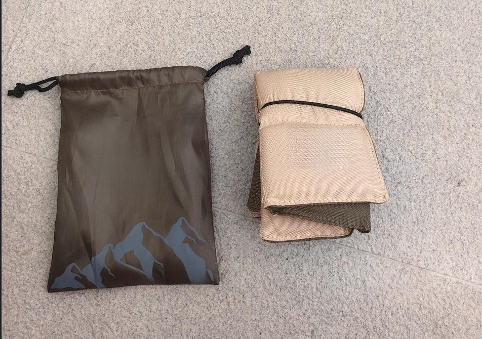 Portable Waterproof Picnic Mat Moisture-proof Mat Camping Ground Mat Thickened Outdoor Beach Travel Foldable Small Seat Cushion