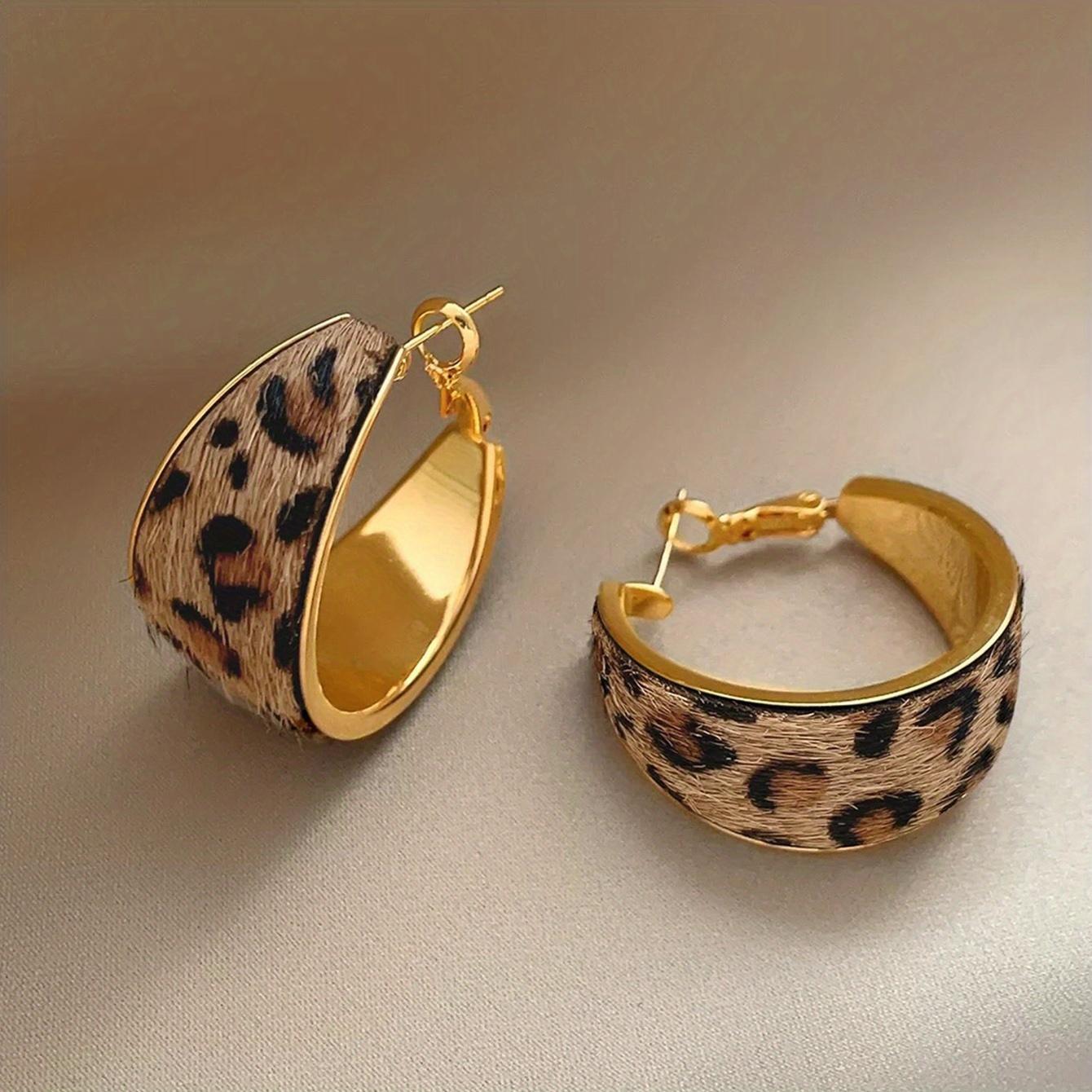 Women Vintage Elegant Leopard Print Furry Hoop Earrings Textured No Plating Design For Daily And Party Wear
