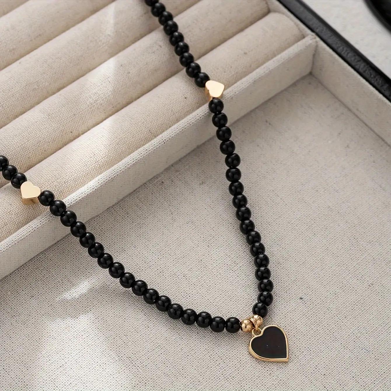 [1pc Handmade Bead Necklace] 1pc Handmade Black Bead Necklace with Golden-Tone Heart Pendant |     Bohemian Elegant Jewelry for Women, Party Festival Vacation Accessories, Year-Round Wear, Everyday Accessory, Stylish Accessory, Fine Craftsmanship,
