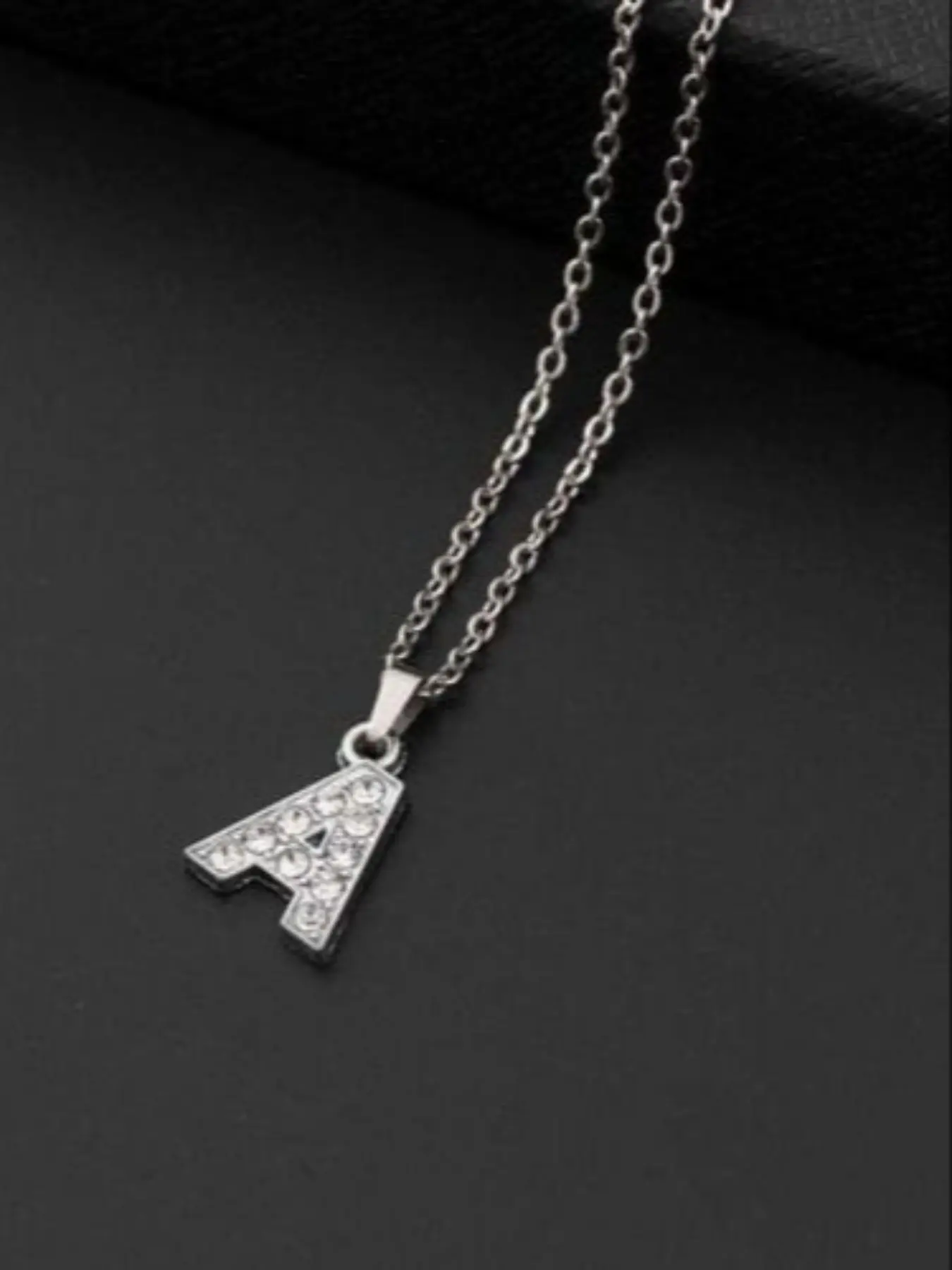 Fashion Women Sparkly Rhinestone Letter A Initial Necklace, Silver Plated Dainty Alphabet A-Z Charm Pendant Chain Necklace, Minimalist Personalized Name Jewelry Accessory, Ideal Birthday Halloween Black Friday Christmas Holiday Gift for Ladies Teen Girls