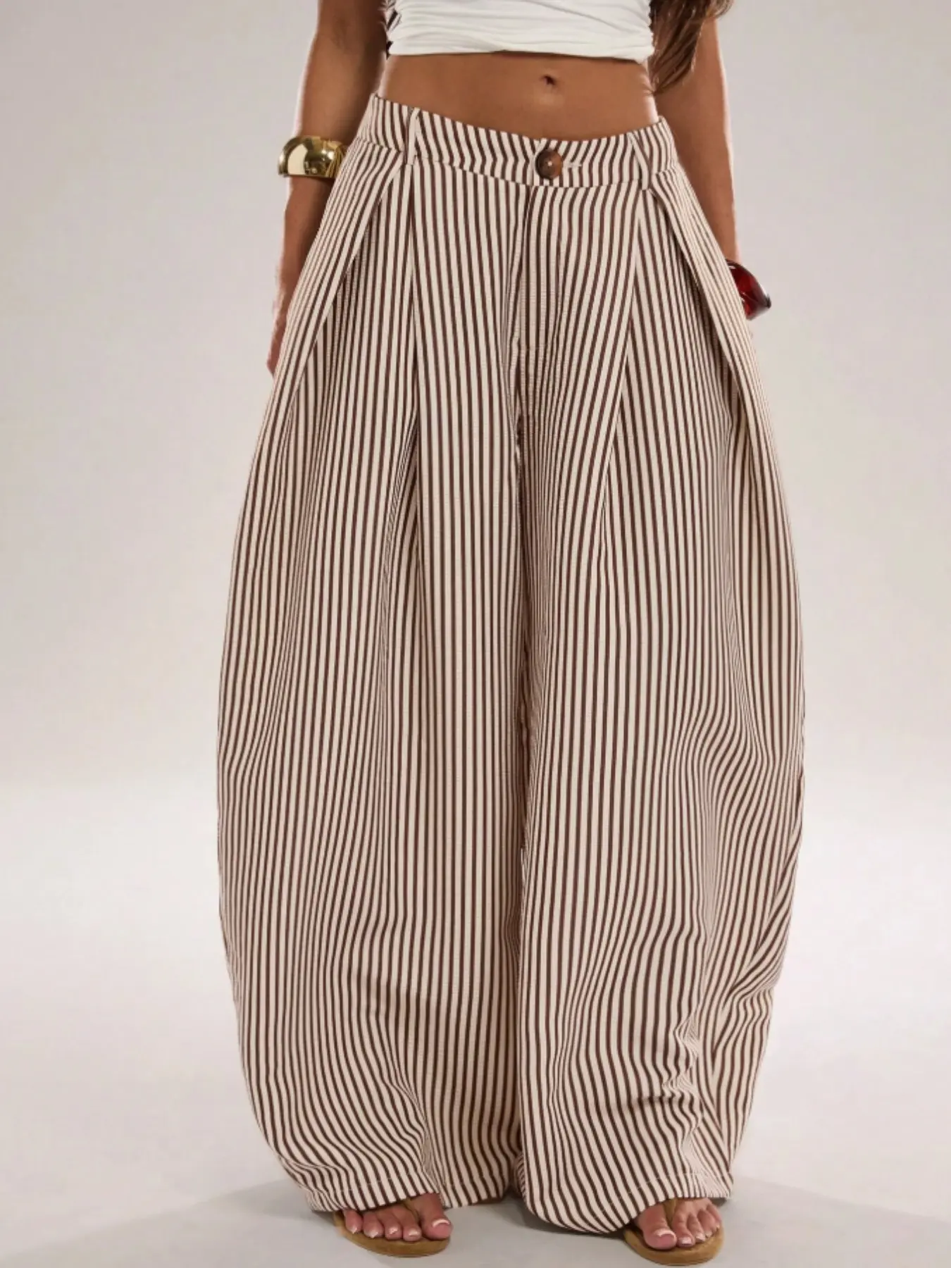 Women Vertical Striped Palazzo Pants, High Waist Front Pleated Baggy Wide Leg Woven Trousers, Single‑Button All‑Season Lightweight Flow Pants, Casual Flow Bottoms for Beach Vacation Daily Outfit Streetwear, Hips Thighs Slimming Relax Fit
