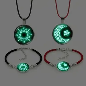 2 Pcs/Set Luminous Sun Moon Pendant Necklaces for Women Men Romantic Glow In The Dark Couple Necklace Friendship Jewelry Gifts