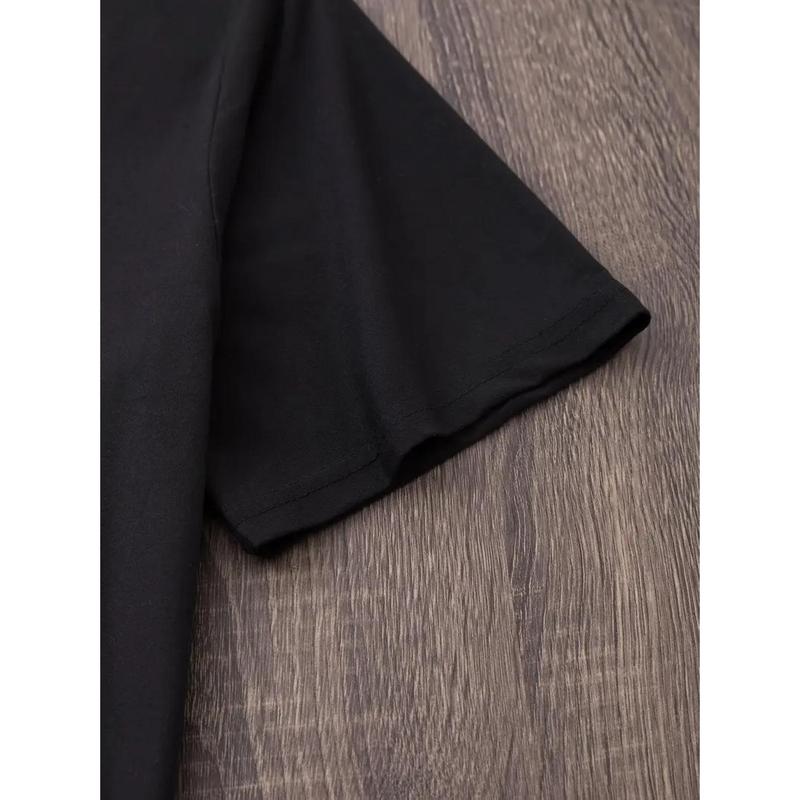 Iconic Michael Myers Jason Voorhees Heart Gesture Horror Movie Friendship Pattern Unisex T-Shirt Premium Soft Cotton Casual Crew Neck Short Sleeve Breathable Top for Halloween Valentine's Day Gift