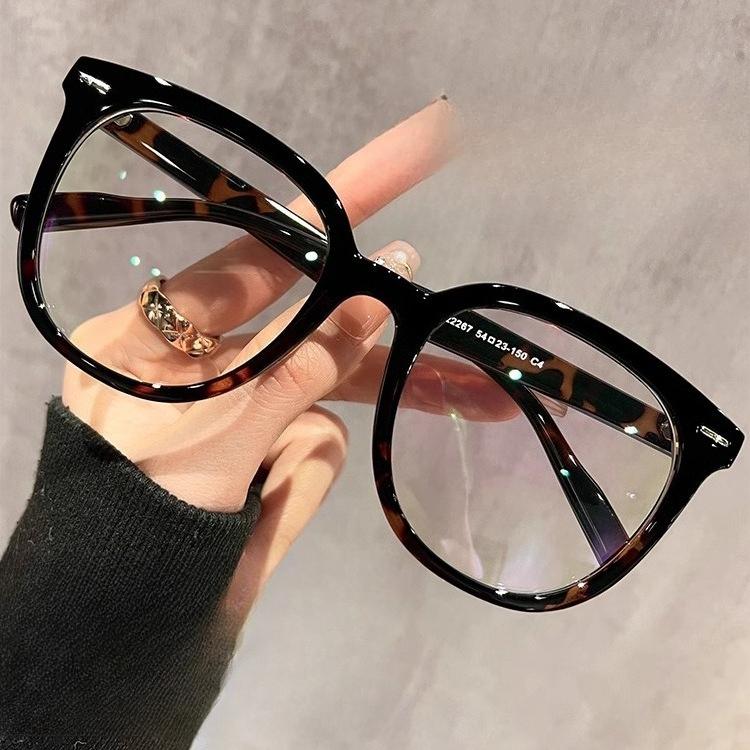 Fashion Black Blue Light Blocking Eyeglasses Women Lightweight Luxury Stylish Optical Frames