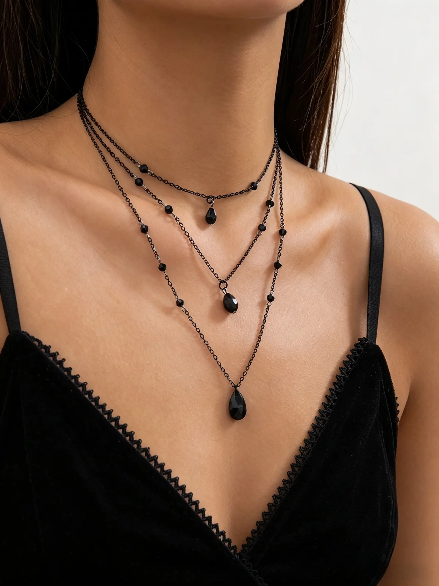 Vintage Gothic Blood Drop Fringe Necklace, Dark Witch Style, Cute Girl Battle Accessory, Trendy Cool Sexy Chain for Women