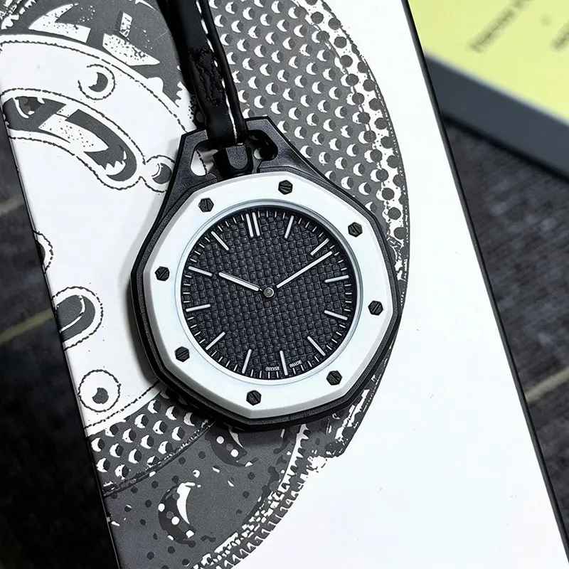 Trendy, high-end niche dopamine personality royal collaboration light luxury versatile unisex quartz watch