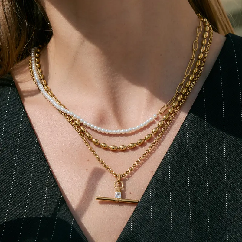 18K Gold Plated T-Bar Necklace, Cubic Zirconia Titanium Steel Collarbone Chain, Minimalist Office Chic Jewelry for Women