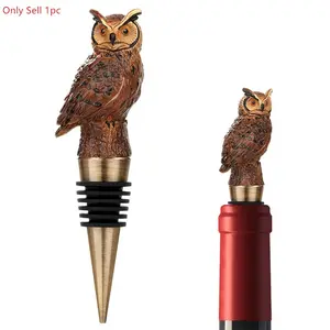 Vintage Owl Shape Wine Stopper, Resin Bird Statue Bottle Stopper for Kitchen Club Party, Decorative Barware Ornament, Home Kitchen Wine Accessory, Gift for Wine Collectors