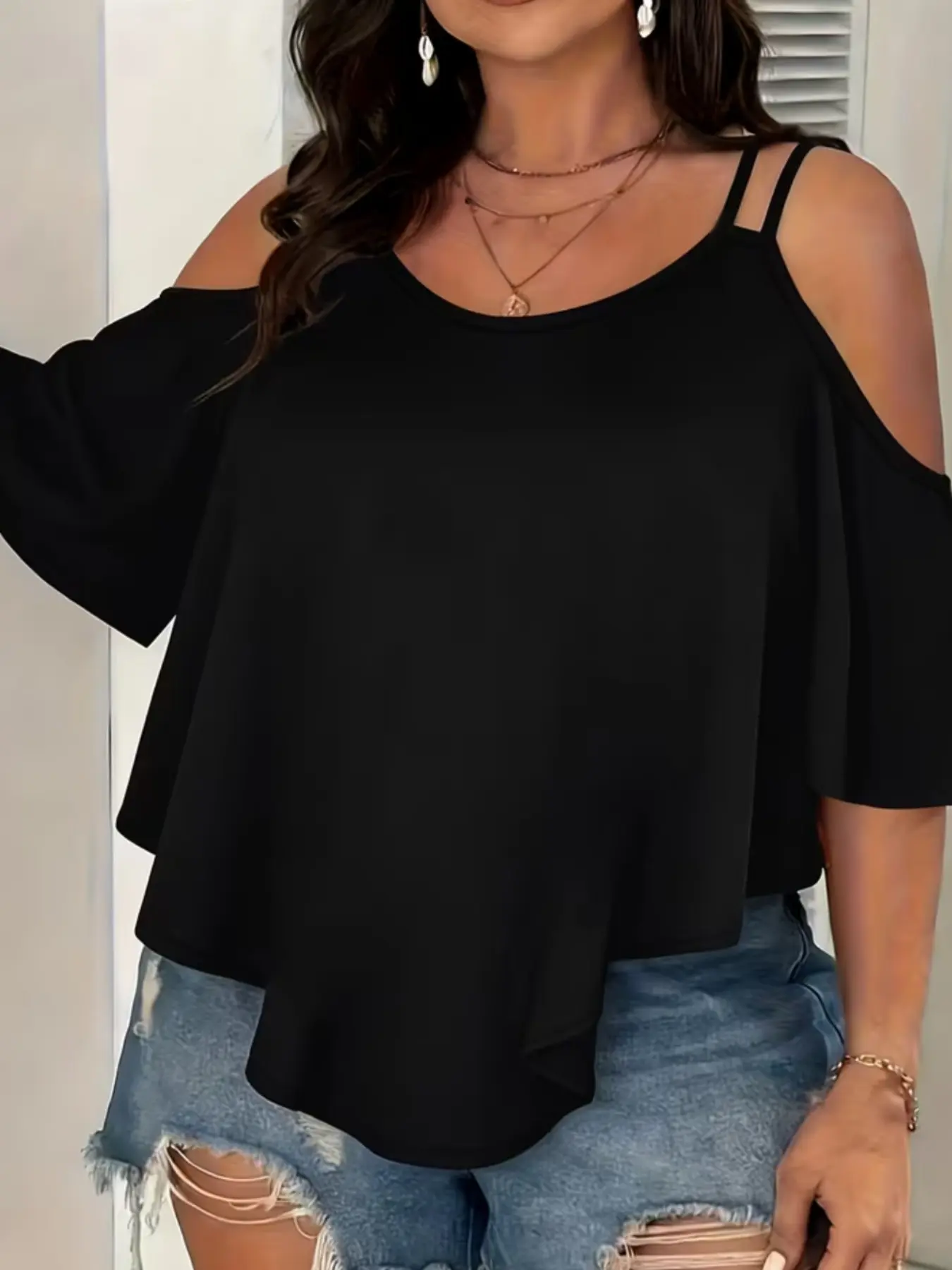 Dual Straps Off-Shoulder Solid Loose Top for Women, Stylish and Comfortable Design, Perfect for Casual Wear, Ideal for Everyday