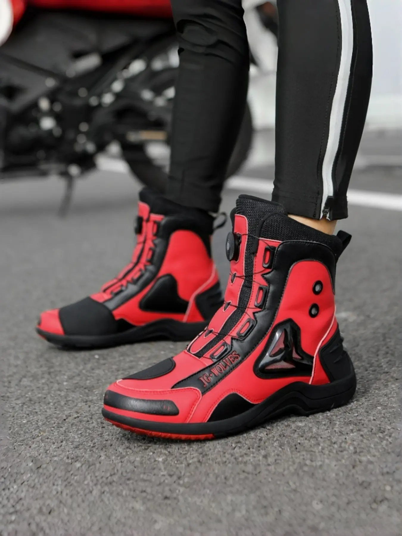 Men's Motorcycle Riding Boots, Anti-Slip Durable Comfortable Racing Shoes, Waterproof Protective Design, Ideal for Motorbike Enthusiasts
