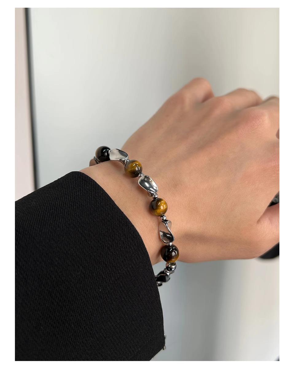 Mobius Titanium Steel Bracelet |   Men's Trendy Light Luxury Hand Jewelry, Unique Minimalist Design, Unisex Versatile Premium Bracelet