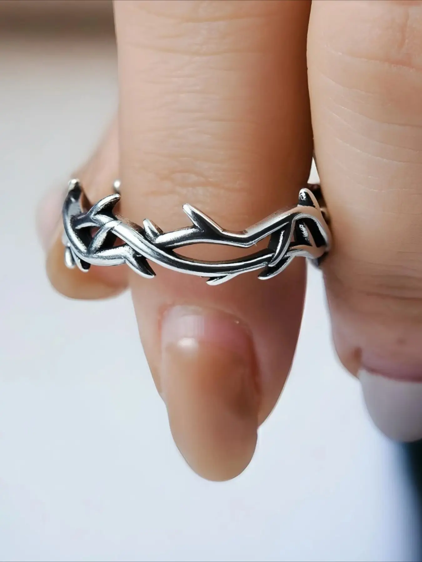 Vintage Fashion Personalized Punk Oxidized Thorn Branch Ring for Unisex Suitable for Daily Party and Dating Wear Best Gift for Friends.