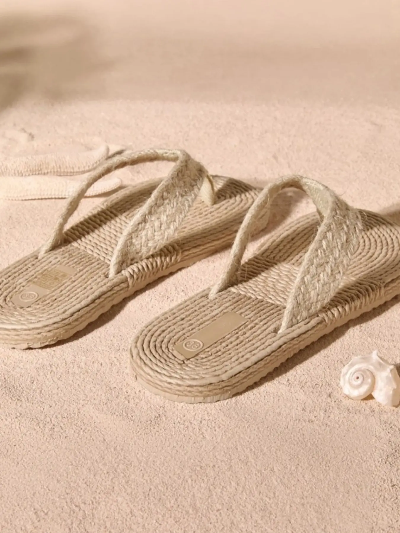 Beach Boho Straw Sandals, Coarse Hemp Weave Flip Flops, Spiral Grass Pattern Breathable Sole, Beach Vacation Lazy Slippers