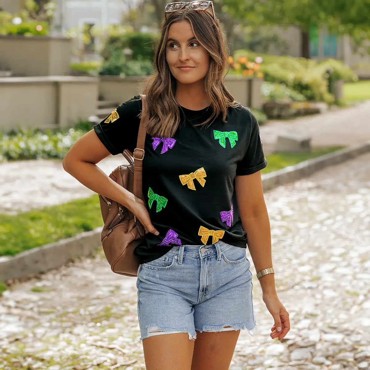 Women's S-2XL Black Mardi Gras Sequin Bow Knot Crew Neck T-Shirt, Chic Shortsleeve Casual Breathable Fabric Top, Graphic, Tops, Colorful Bow Patterns, Cold Wash, 62%Polyester+32%Cotton+6%Elastane