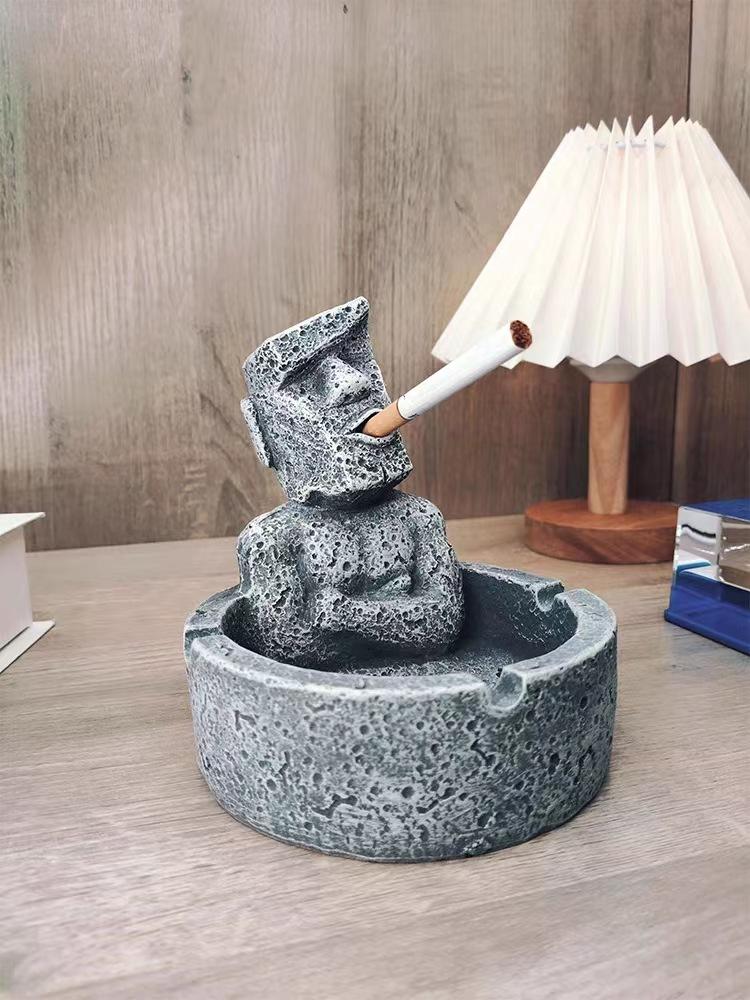 Creative and personalized office handmade ashtray for home living room, light luxury high-end ashtray, cute and quirky for men