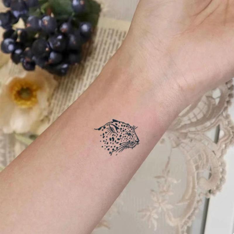 8 Sheets 154 Pcs Tiny Small Temporary Tattoos For Women Men Finger Hands, Cartoon Bohemia Fake Tattoo Stickers For  Parties, Festivals & Halloween,  Bulk Cute Black Long Lasting Vintage Tatoos Neck Cholo,